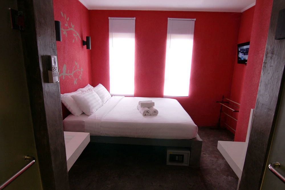 Kayun Hostel Legian Esterno foto