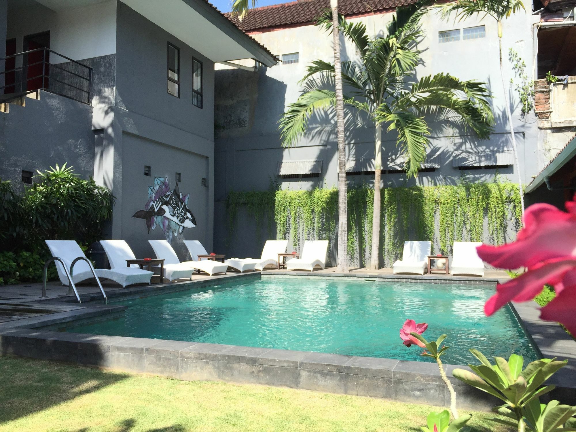 Kayun Hostel Legian Esterno foto